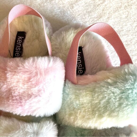 Kensie Fluffy Slide Slippers Size Small 6 / 7 New Pastel Pink Green Tie Dye - Picture 3 of 5